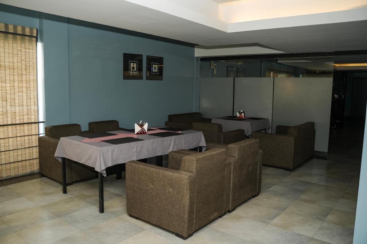 Hotel Palm Shore Palakkad Εξωτερικό φωτογραφία