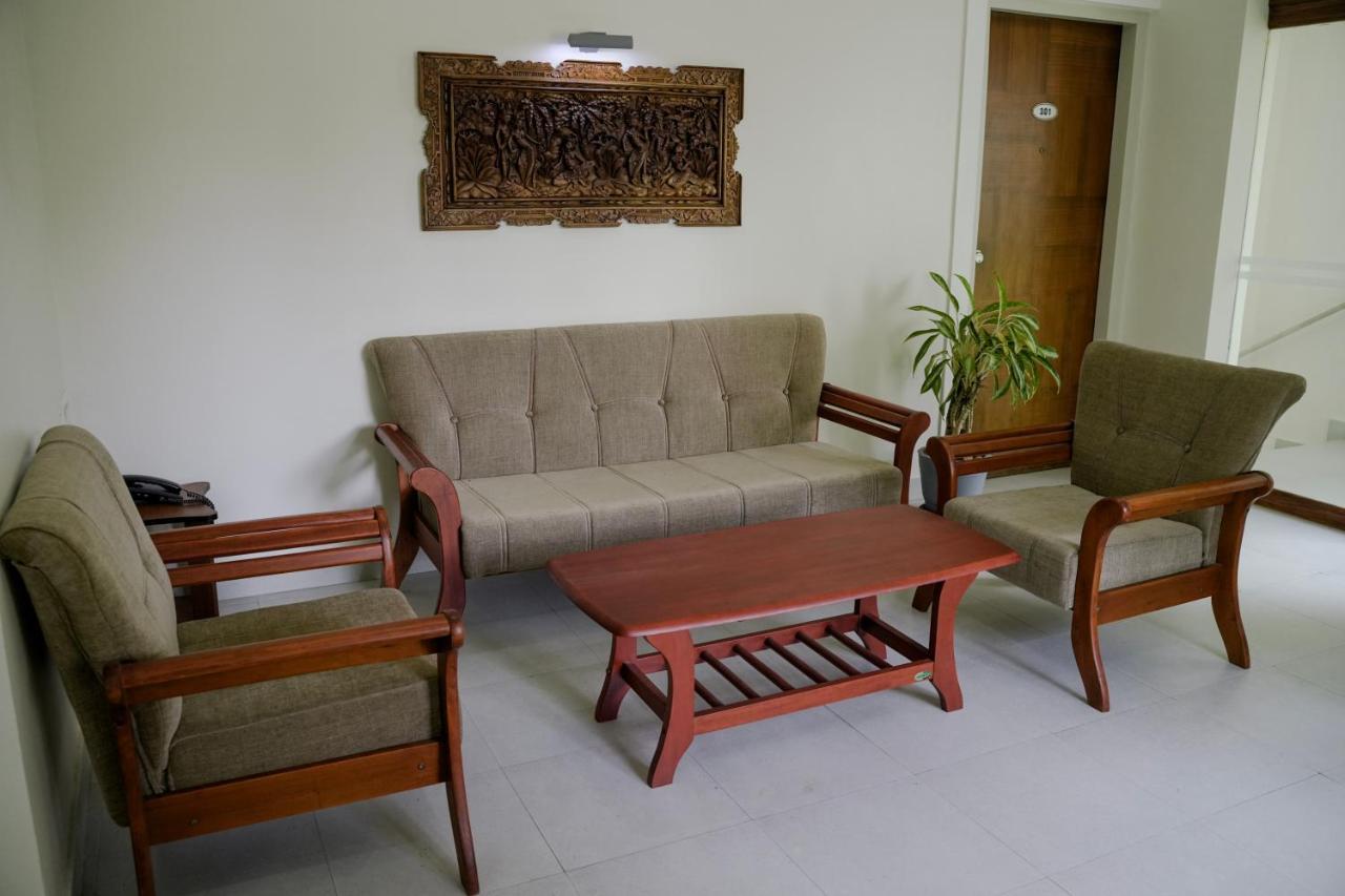 Hotel Palm Shore Palakkad Εξωτερικό φωτογραφία